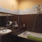 Le Dinanga فندق مبيت وإفطار 3*